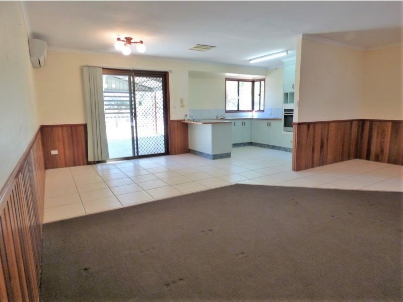 41 Zeller Street, Chinchilla QLD 4413