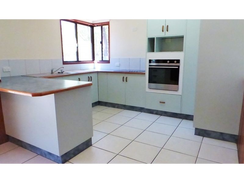 41 Zeller Street, Chinchilla QLD 4413