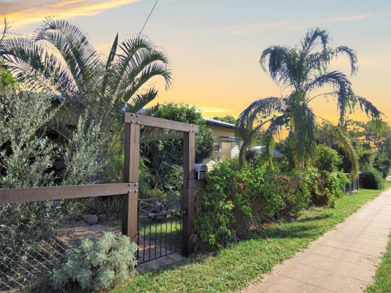 4 Glasson Street, Chinchilla QLD 4413