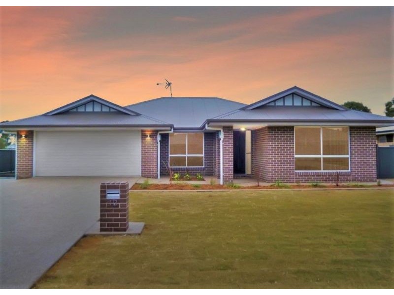 12 Layne Crescent, Chinchilla QLD 4413