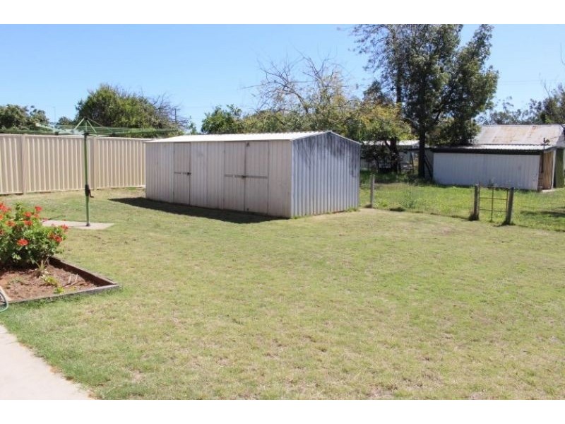 15 First Avenue, Chinchilla QLD 4413