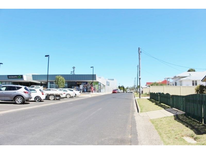 15 First Avenue, Chinchilla QLD 4413