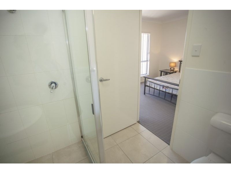 2 Irwin Street, Chinchilla QLD 4413