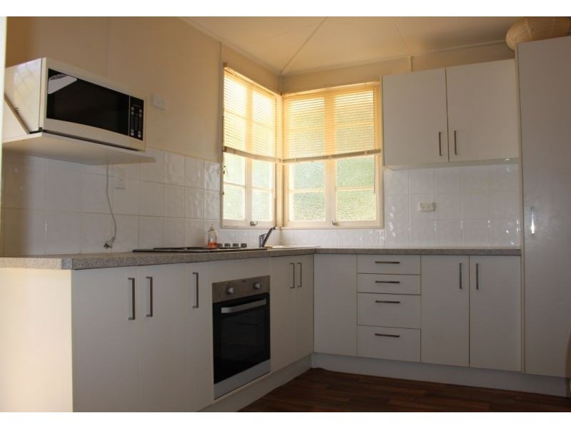 1-3/26 Park Street, Chinchilla QLD 4413