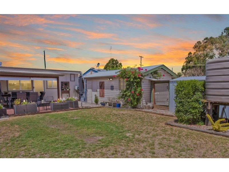 36 Windmill Road, Chinchilla QLD 4413