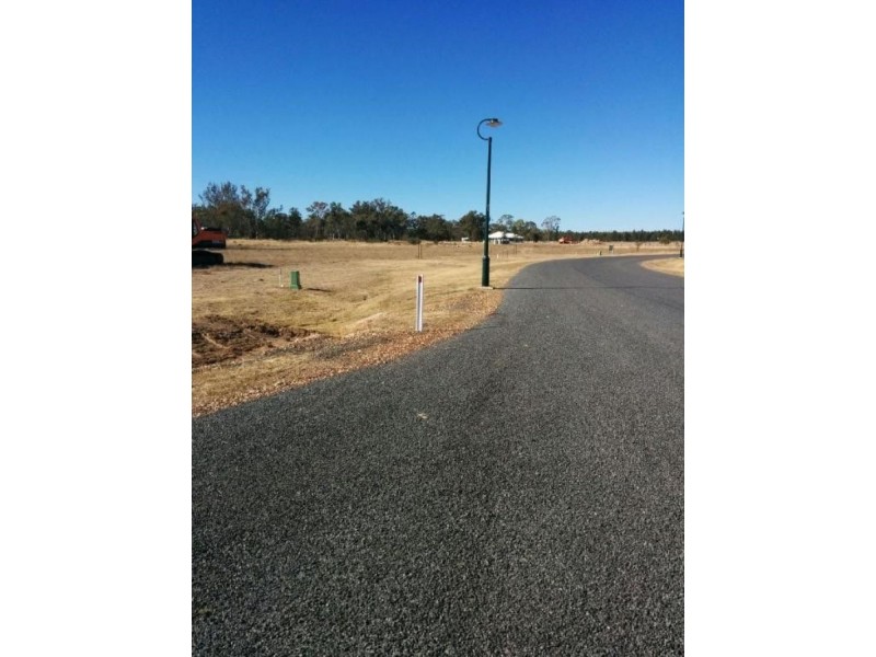 12 Sweetapple Drive, Miles QLD 4415