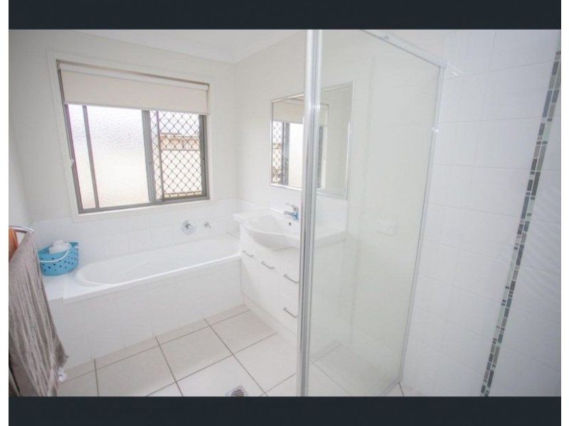 25 Campbell St, Chinchilla QLD 4413