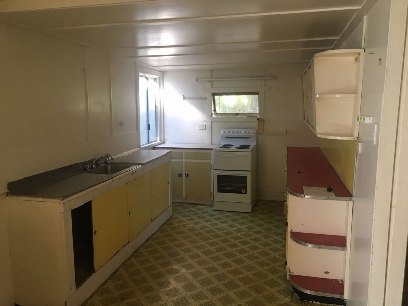 44 Bell St, Chinchilla QLD 4413