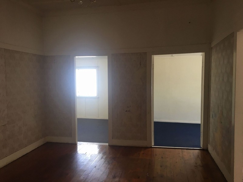 44 Bell St, Chinchilla QLD 4413