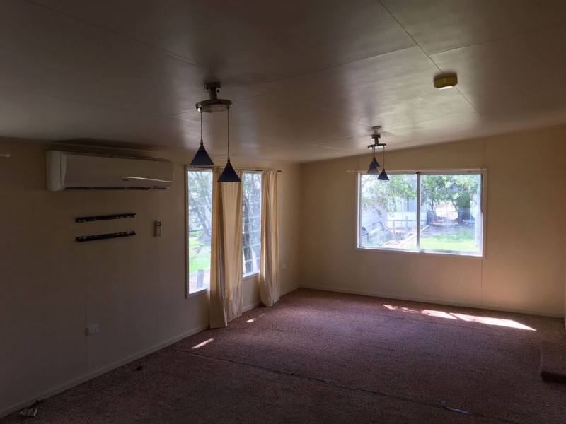 3 Mundell Street, Wandoan QLD 4419