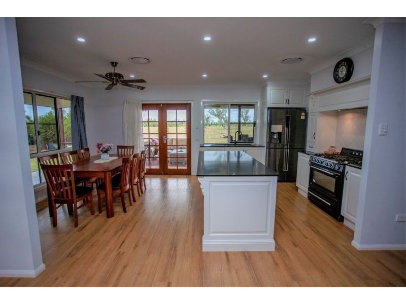 211 Dawson Gates Road, Chinchilla QLD 4413