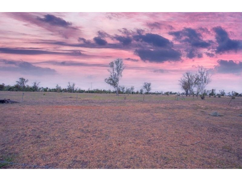 211 Dawson Gates Road, Chinchilla QLD 4413