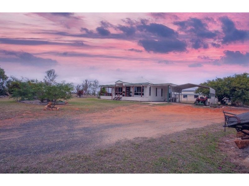211 Dawson Gates Road, Chinchilla QLD 4413