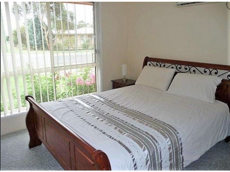 10 McIntyre Street, Chinchilla QLD 4413