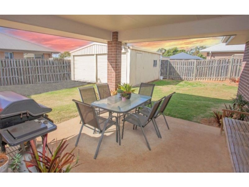 4 Hayes Close, Chinchilla QLD 4413