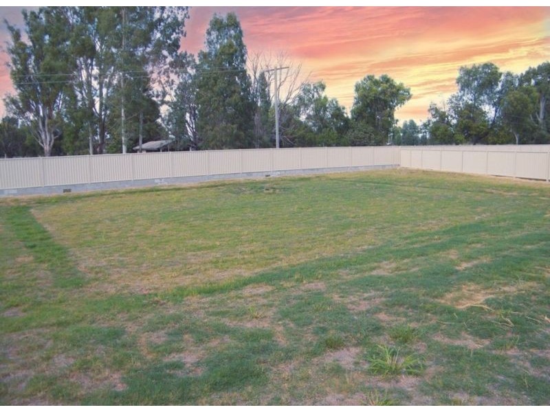 7 Parker Place, Chinchilla QLD 4413