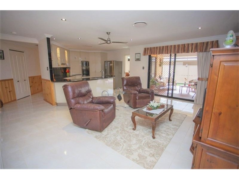 13 Skewis Street, Chinchilla QLD 4413