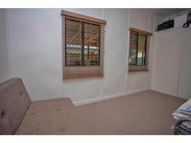 5 Tara Road (corner of Rennick Street), Chinchilla QLD 4413