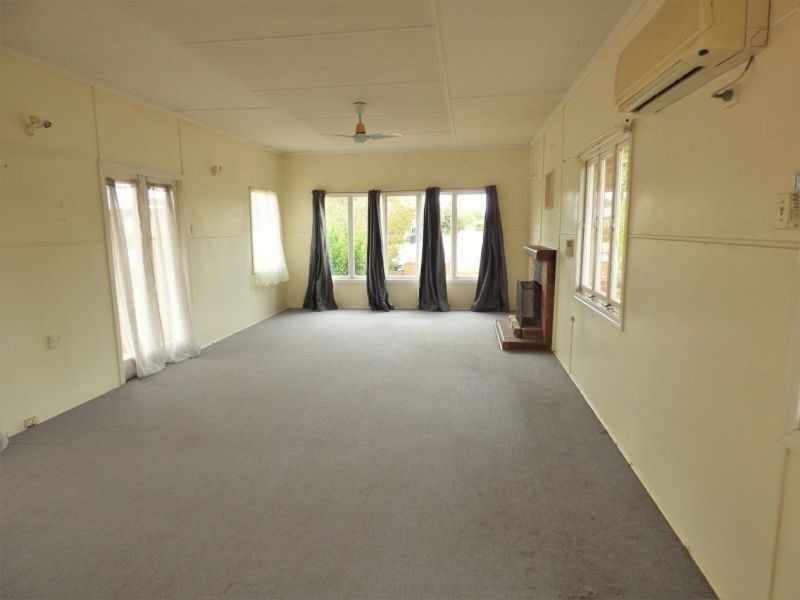 22 Windmill Road, Chinchilla QLD 4413