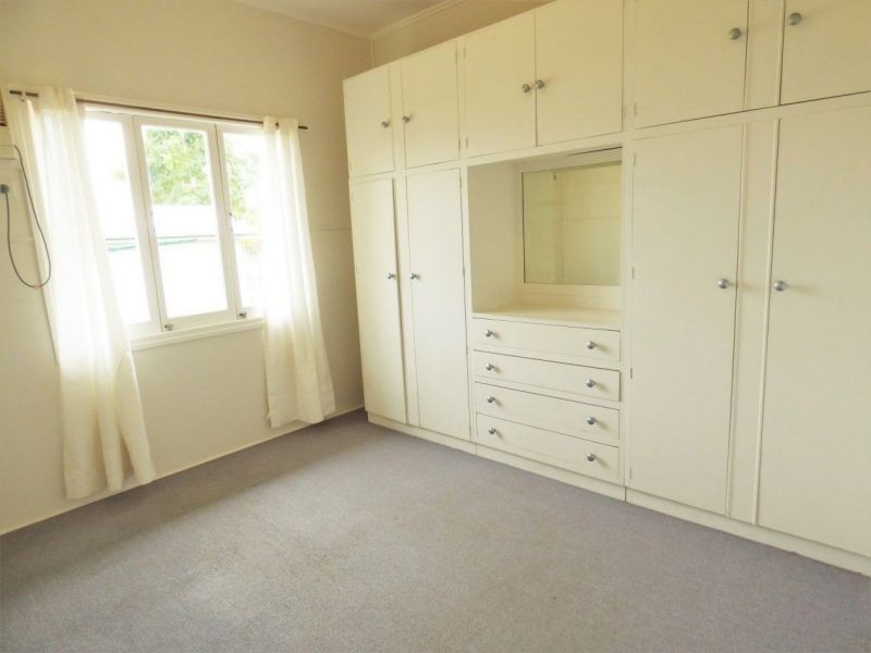 22 Windmill Road, Chinchilla QLD 4413