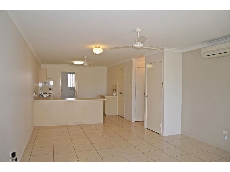 1 & 2/109 Zeller St, Chinchilla QLD 4413