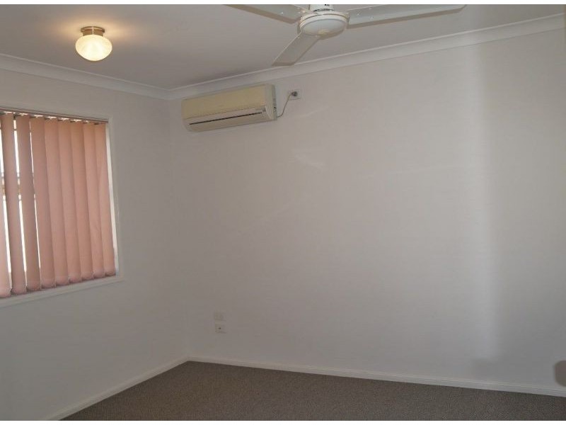 1 & 2/109 Zeller St, Chinchilla QLD 4413