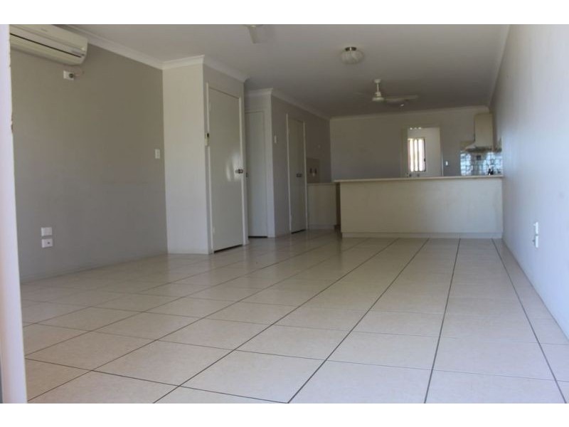 1 & 2/109 Zeller St, Chinchilla QLD 4413