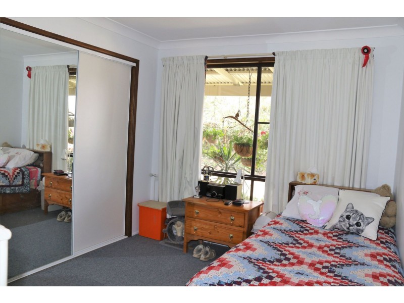 269 Red Hill Road, Chinchilla QLD 4413