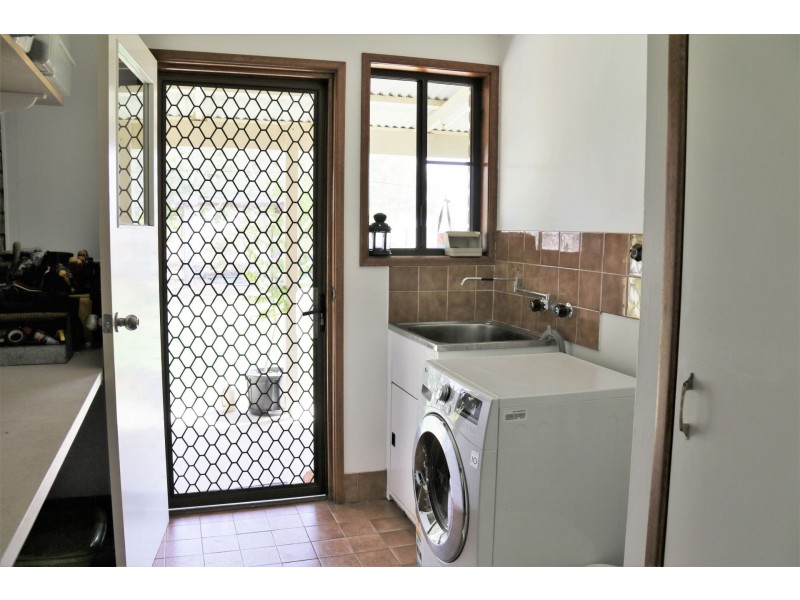 269 Red Hill Road, Chinchilla QLD 4413