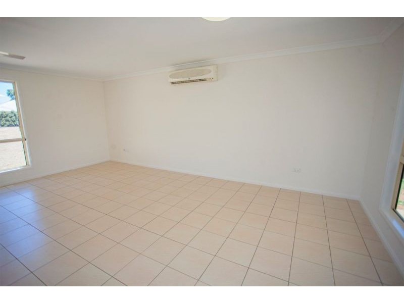 48 King Street, Chinchilla QLD 4413