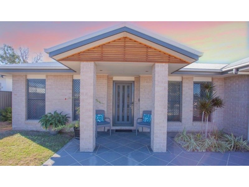 51 Sommerfeld Crescent, Chinchilla QLD 4413