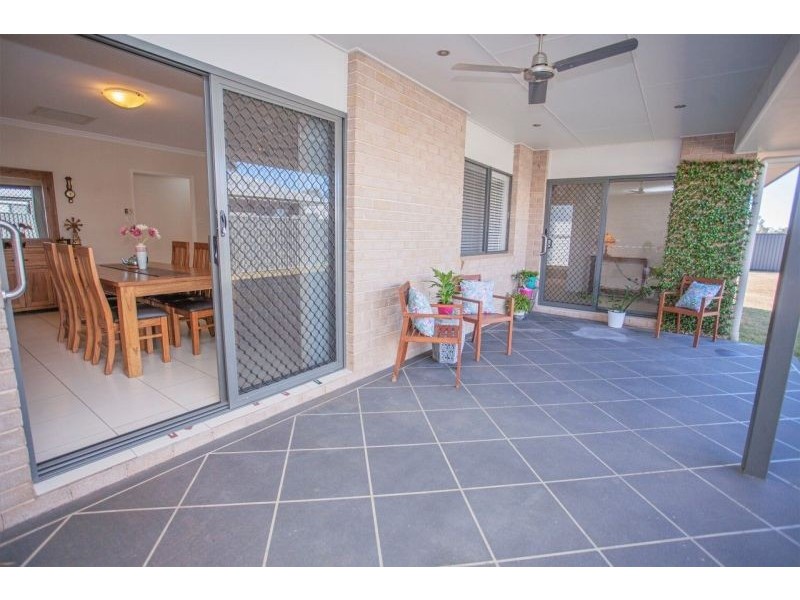 51 Sommerfeld Crescent, Chinchilla QLD 4413