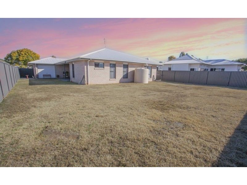 51 Sommerfeld Crescent, Chinchilla QLD 4413