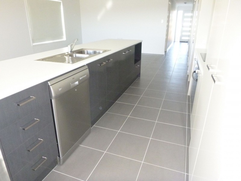 32 Bridgeman Parade, Chinchilla QLD 4413