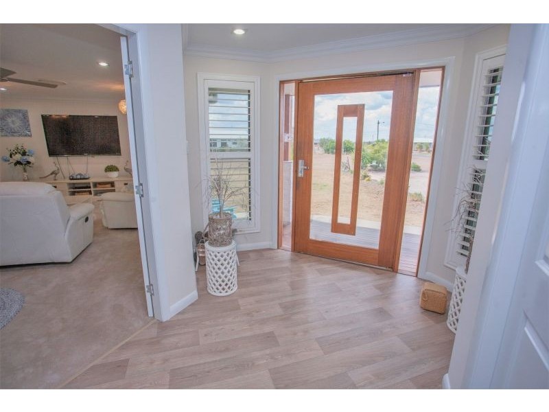 33 Hando Street, Chinchilla QLD 4413