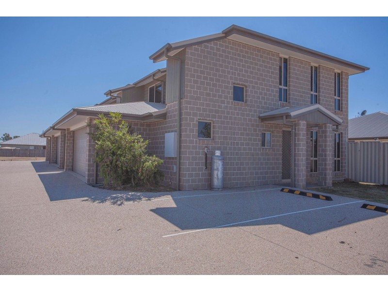 1, 2 & 3/21 Dudley St, Chinchilla QLD 4413