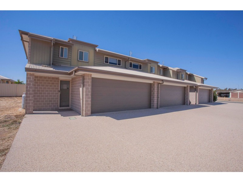 1, 2 & 3/21 Dudley St, Chinchilla QLD 4413