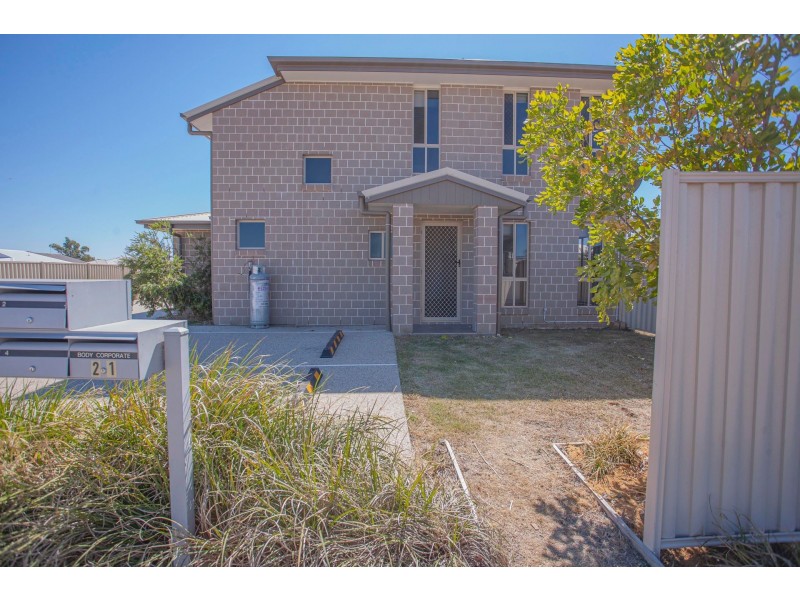 1, 2 & 3/21 Dudley St, Chinchilla QLD 4413