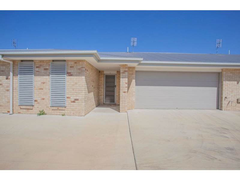 1, 2, 3 & 4/13 Dudley St, Chinchilla QLD 4413