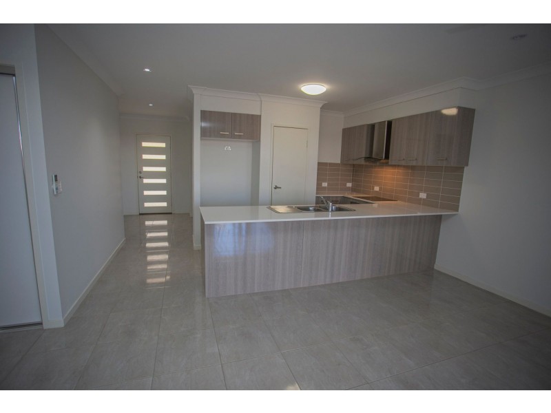 1, 2, 3 & 4/13 Dudley St, Chinchilla QLD 4413