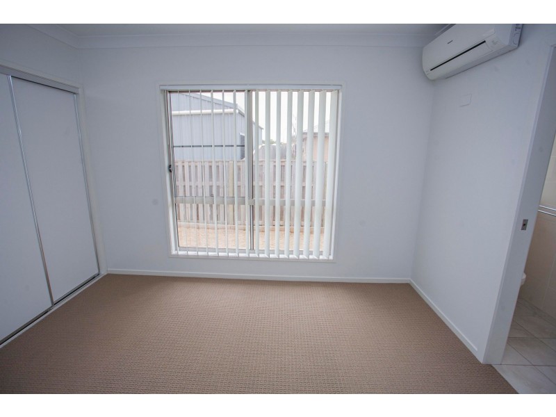 1, 2, 3 & 4/15 Dudley St, Chinchilla QLD 4413