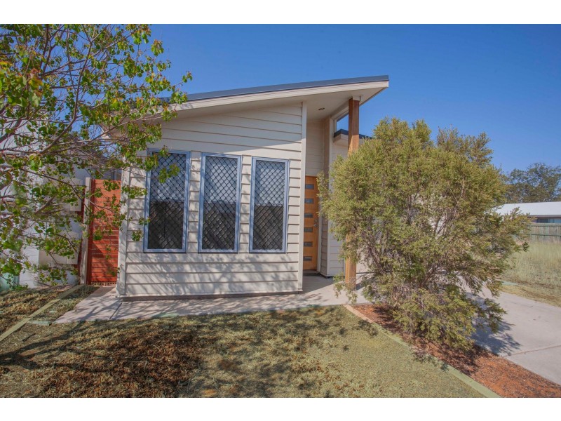 45 Ellem Drive, Chinchilla QLD 4413