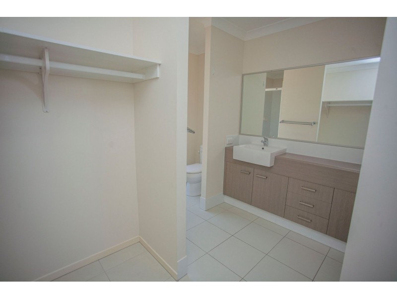 45 Ellem Drive, Chinchilla QLD 4413