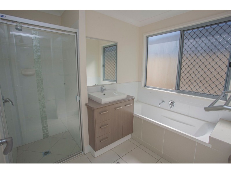 45 Ellem Drive, Chinchilla QLD 4413