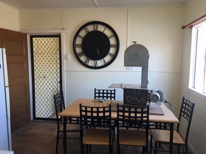 729 Davies Road, Chinchilla QLD 4413