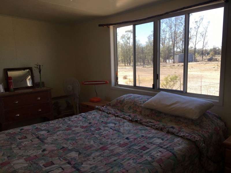 729 Davies Road, Chinchilla QLD 4413