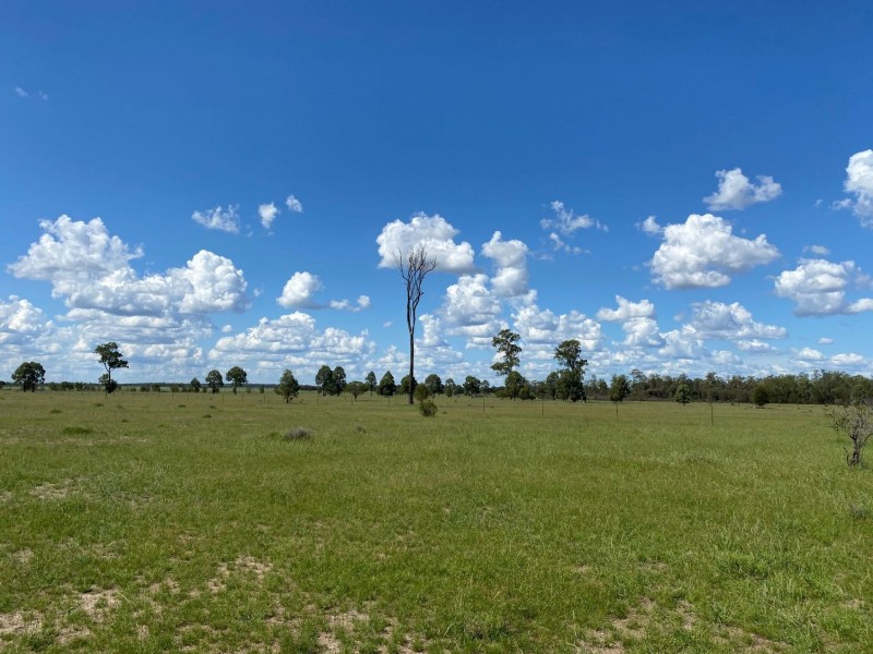 729 Davies Road, Chinchilla QLD 4413