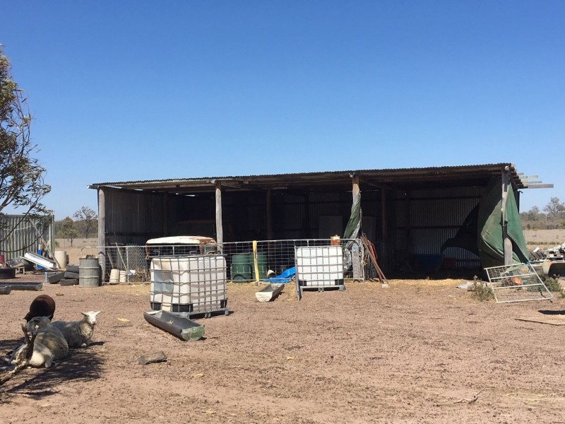 729 Davies Road, Chinchilla QLD 4413