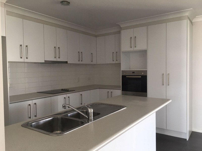 28 Sommerfeld Crescent, Chinchilla QLD 4413