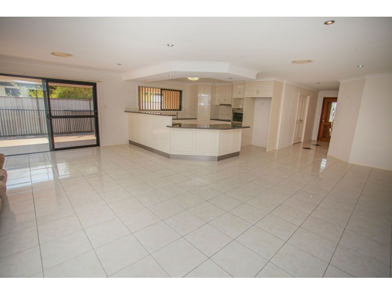 24 Keating St, Chinchilla QLD 4413